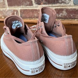 *NEW* Converse Chuck Taylor All Star Lift Platform